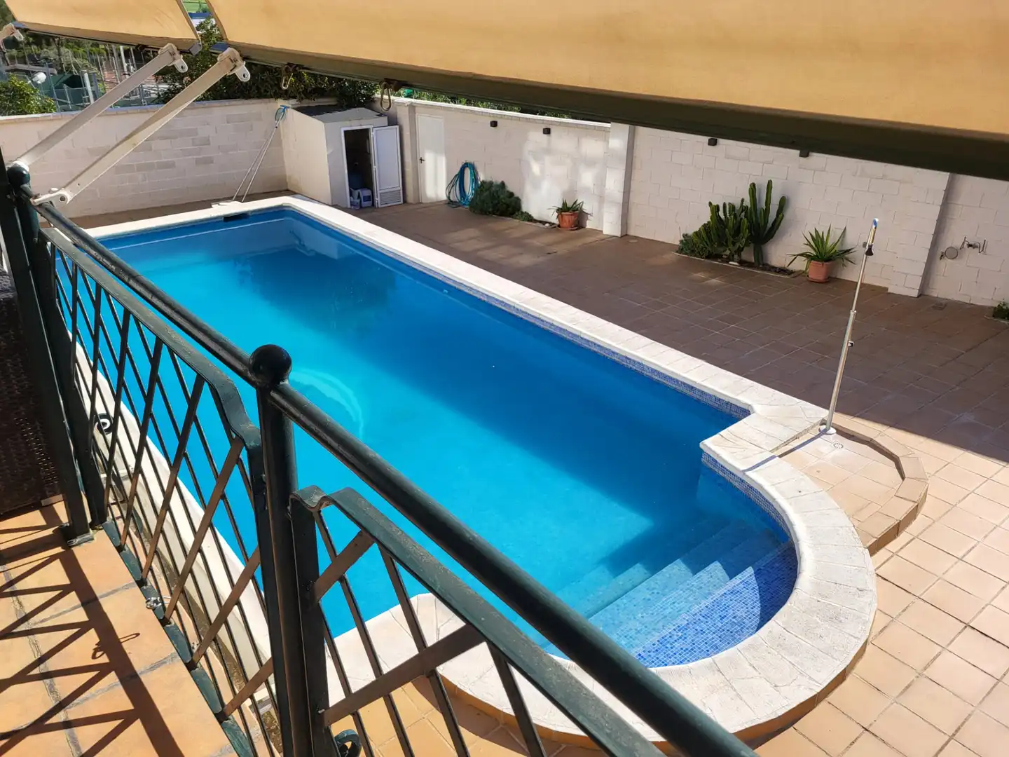 Piscina de Casa o xalet en venda en Badajoz amb Aire condicionat, Calefacció i Jardí privat