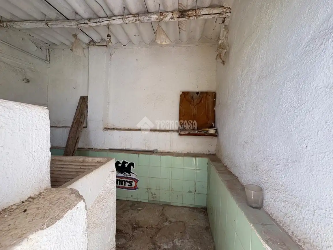 Semi-detached house for sale in San Felipe - El Almendral - La Merced, imagen 8
