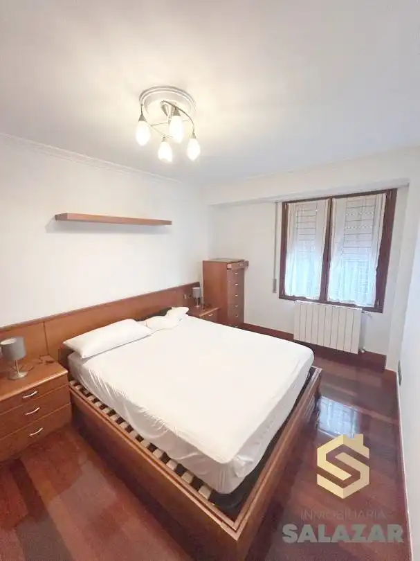 Habitación de Piso de alquiler en Bilbao  con Calefacción