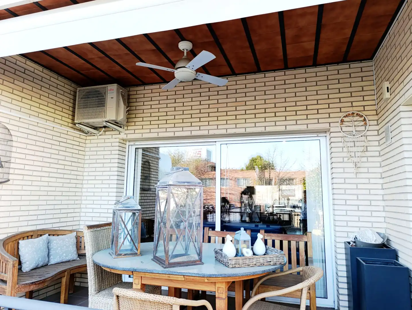 Terraza de Casa o chalet en venta en Pineda de Mar con Aire acondicionado, Calefacción y Jardín privado