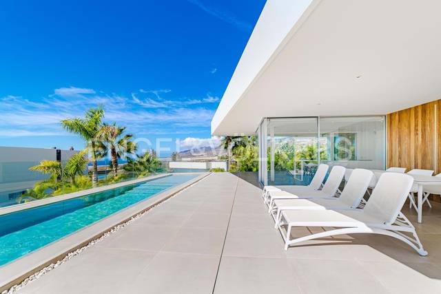 Casa-chalet en Venta en Abama