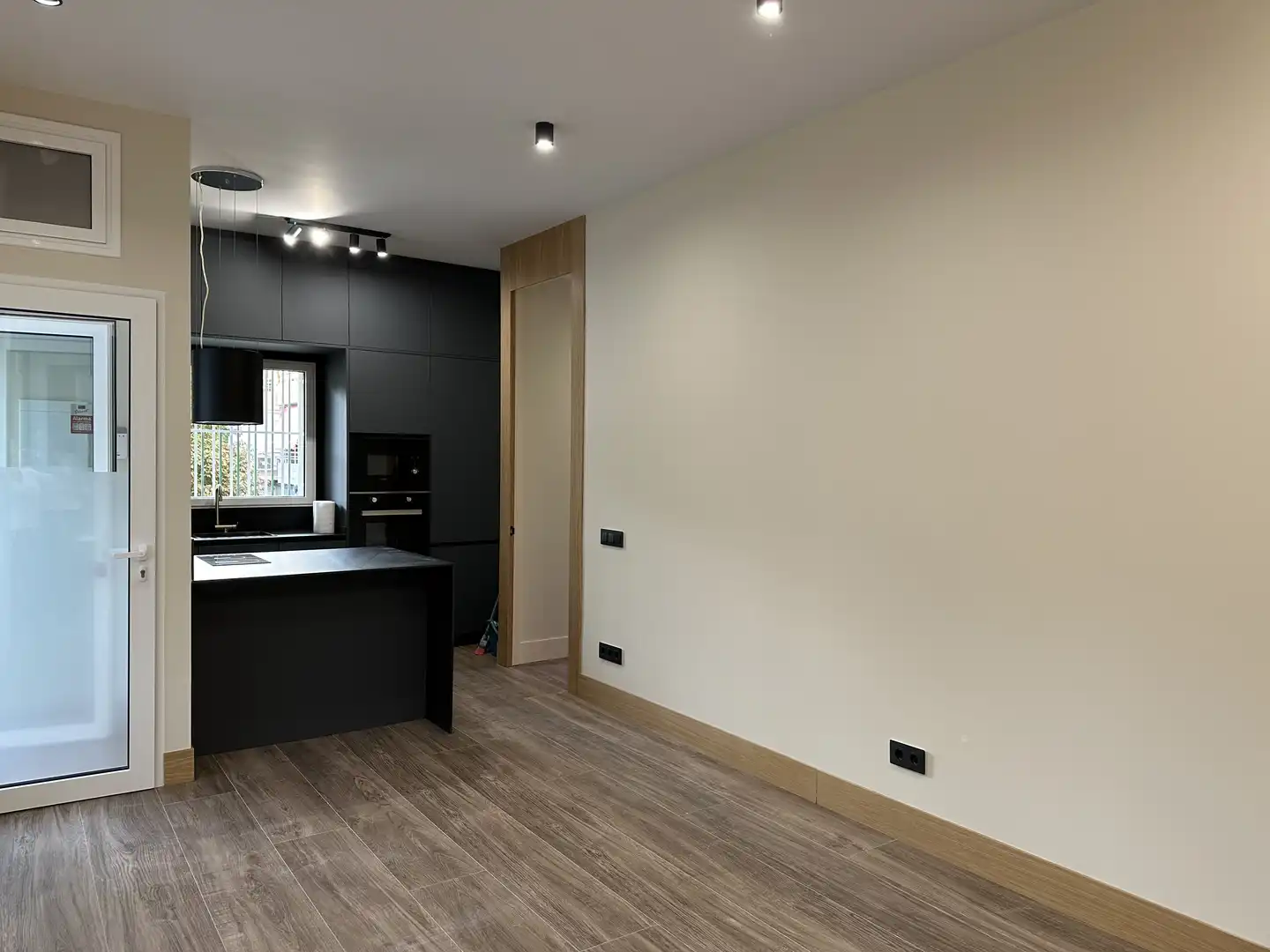 Apartament de lloguer a Calle del Doctor Blanco Soler, Las Águilas