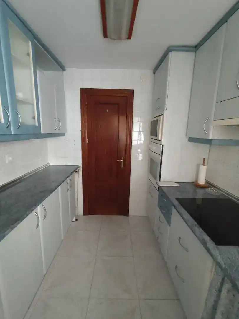Küche von Wohnung zur Miete in Puertollano mit Klimaanlage und Balkon