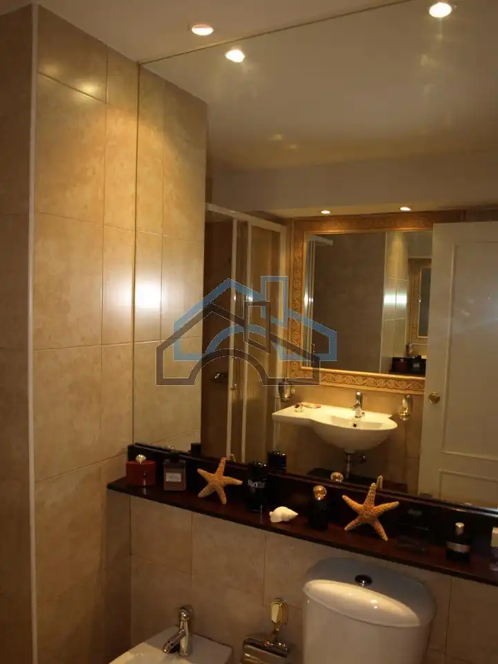 Apartamento con ascensor en alquiler en Cambre, imagen 6