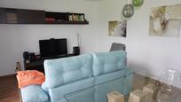 Living room of Flat for sale in San Torcuato  with Heating, Terrace and Community pool