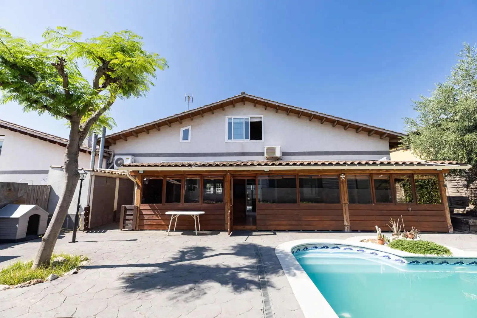 Vista exterior de Casa o xalet en venda en Lliçà d'Amunt amb Aire condicionat, Calefacció i Jardí privat