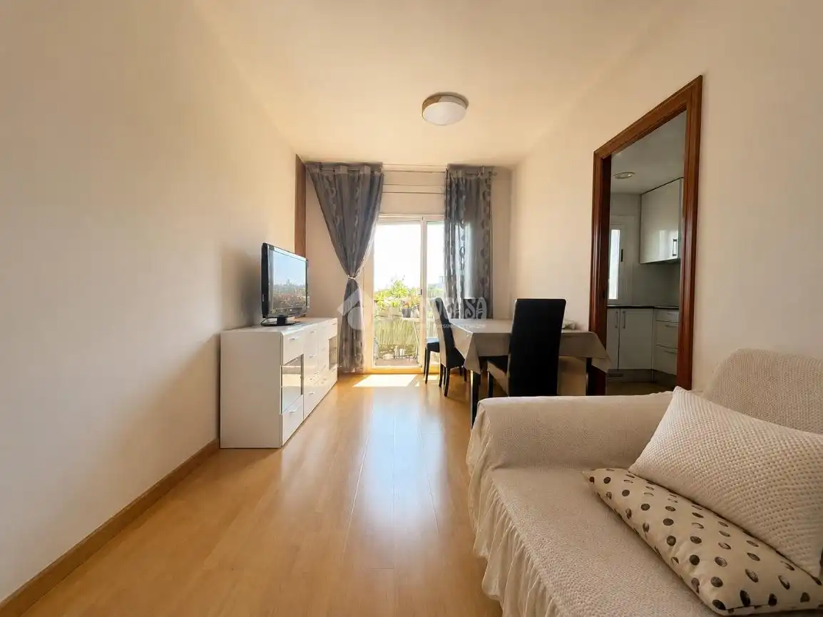 Appartamento con terrazza in vendita a Cerdanyola, imagen 2