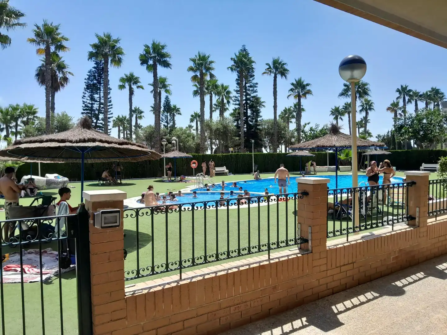 Apartament amb piscina en venda a AMPLARIES, imagen 5