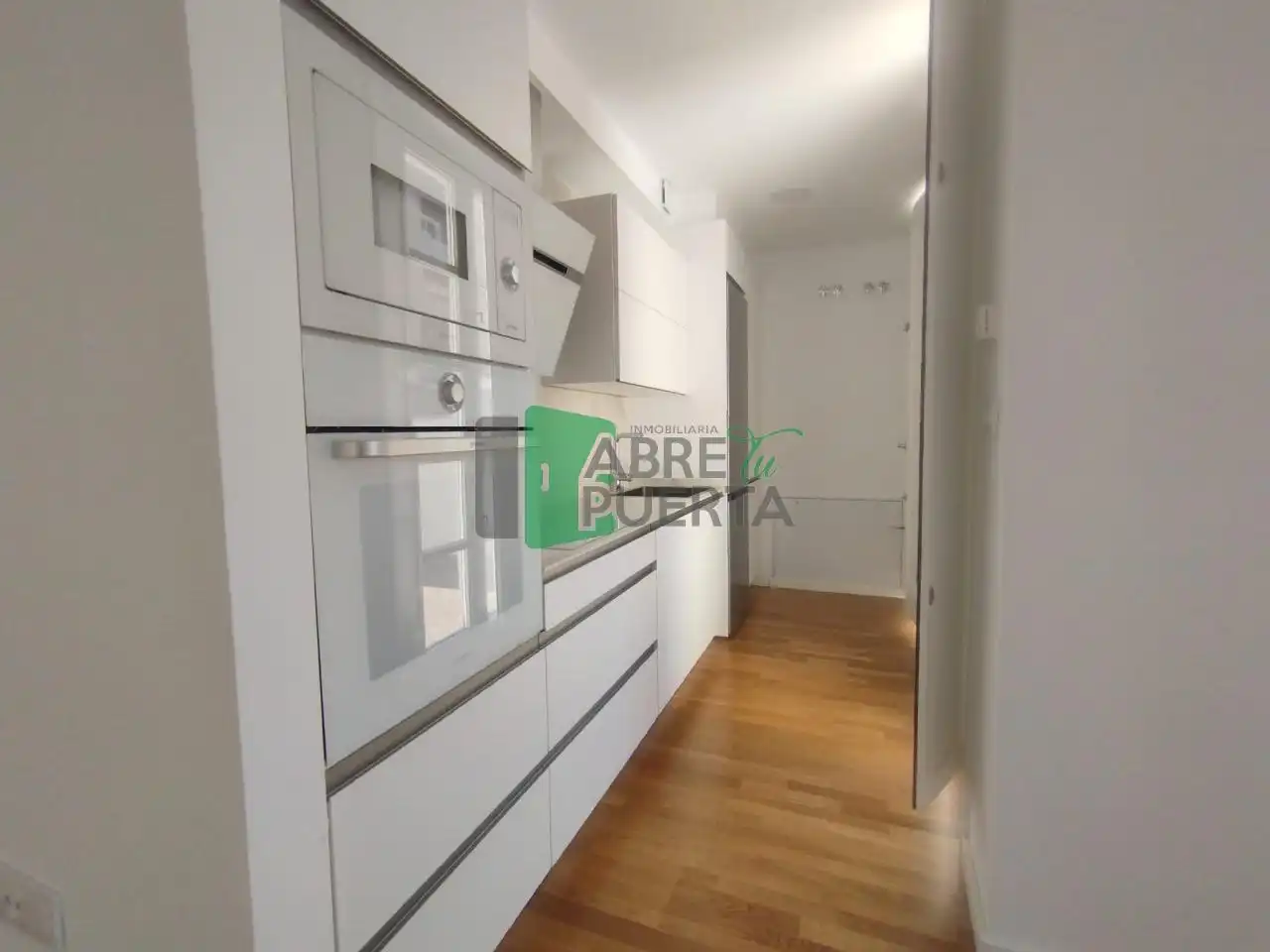 Cocina de Dúplex en venta en Ourense Capital  con Calefacción, Terraza y Trastero