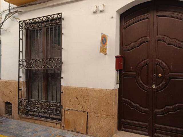 Oficina en Alquiler en Calle Cava, 38 en Santiago