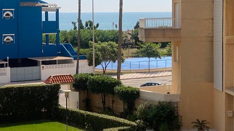 Foto 2 de Apartamento en venta en Avenida de la Mota, 37, Xeraco, Valencia