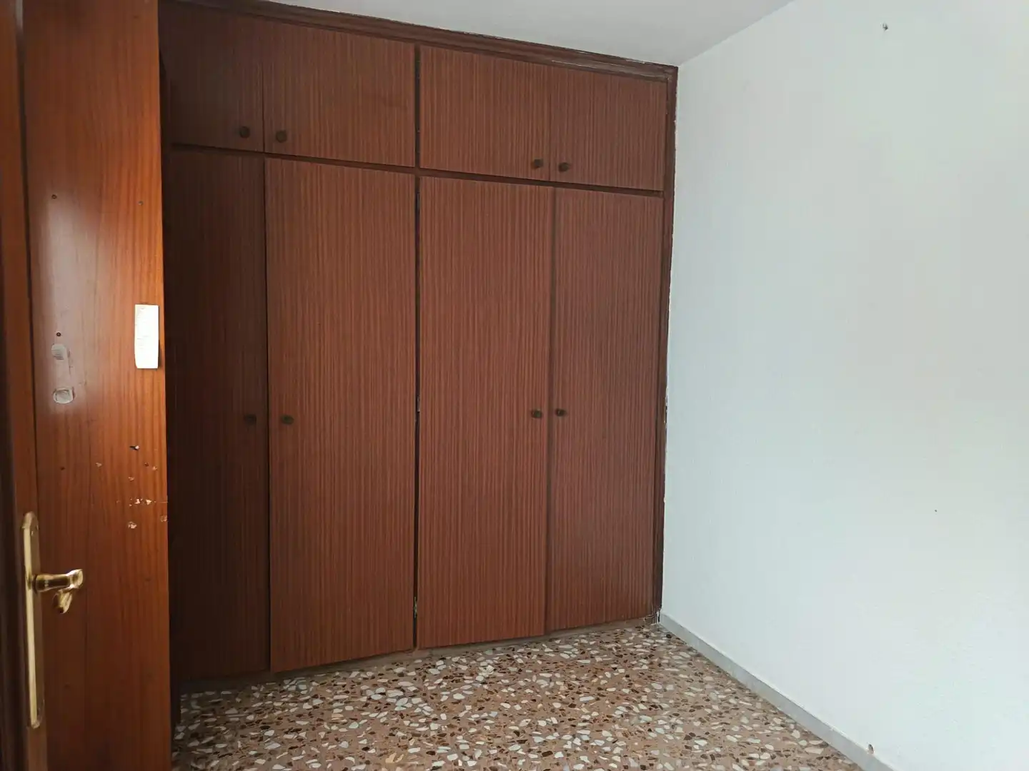 Dormitori de Pis en venda en Alicante / Alacant amb Aire condicionat, Calefacció i Moblat