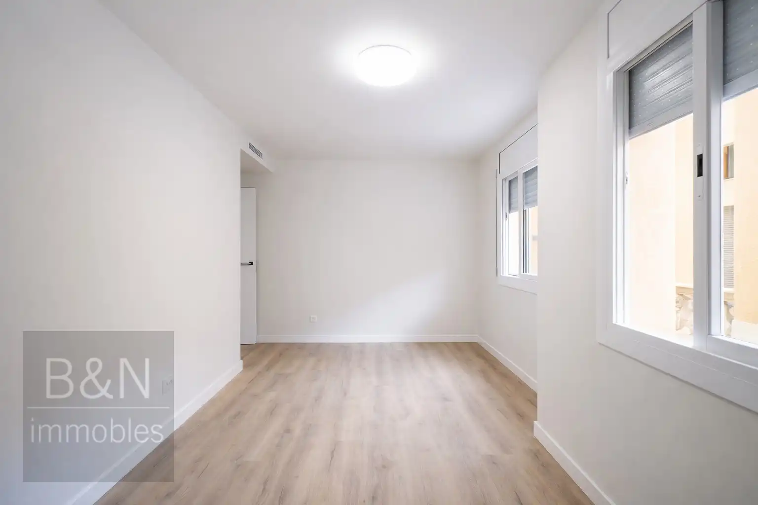Piso en venta en Terrassa con Aire acondicionado, Calefacción y Terraza