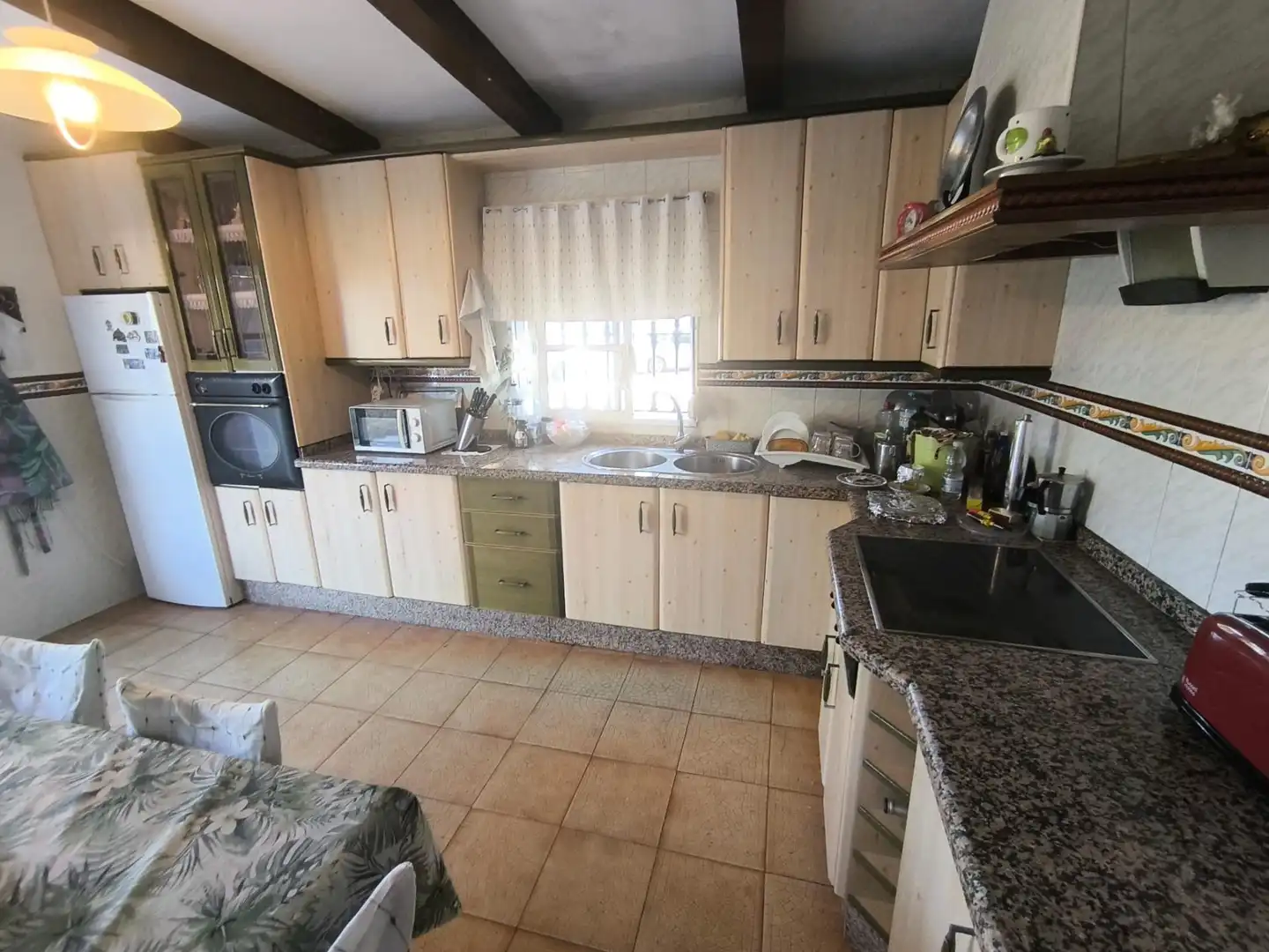 Cuina de Casa o xalet en venda en Corrales
