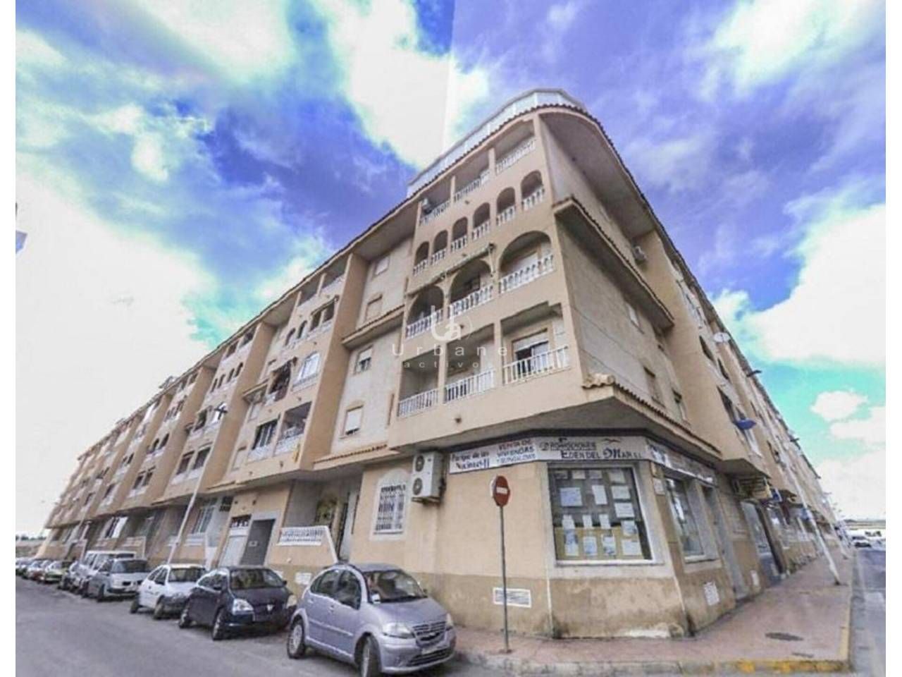 Vista exterior de Apartamento en venta en Torrevieja con Aire acondicionado, Calefacción y Balcón