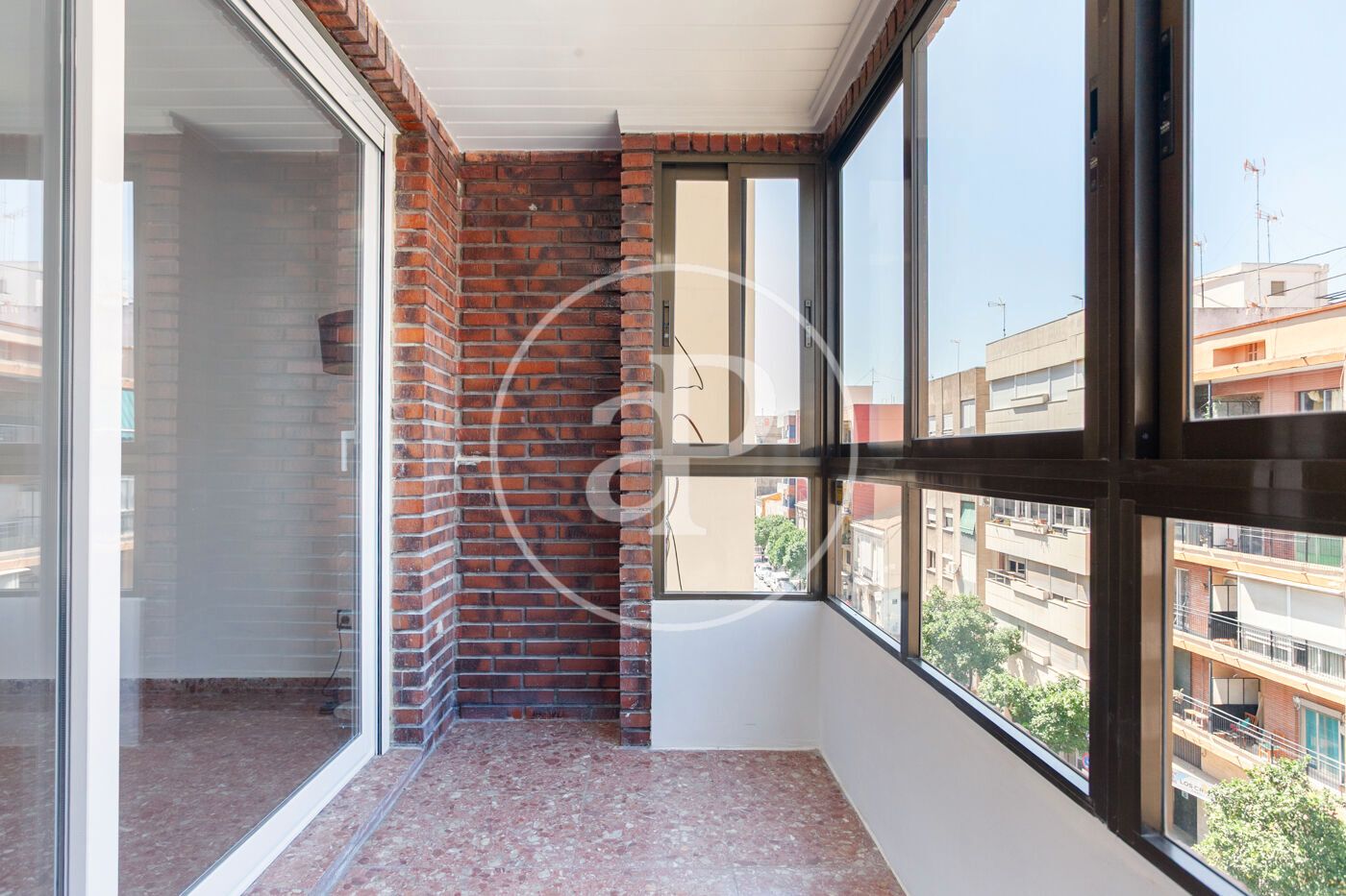 Vista exterior de Pis de lloguer en  Valencia Capital amb Aire condicionat, Calefacció i Terrassa