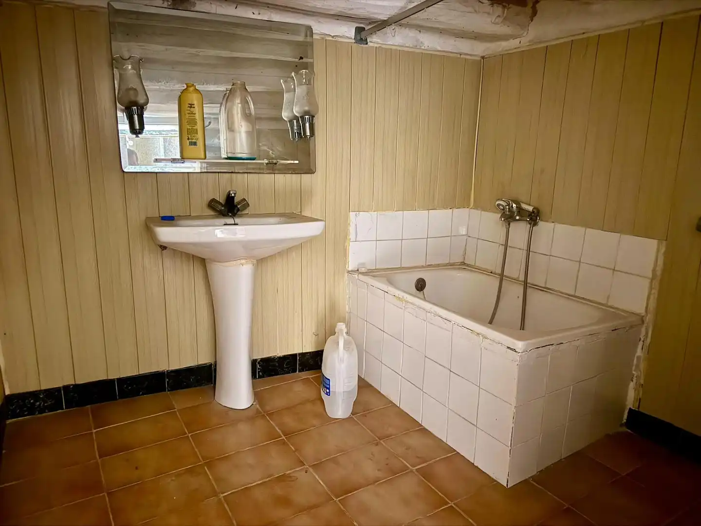 Baño de Finca rústica en venta en Els Prats de Rei