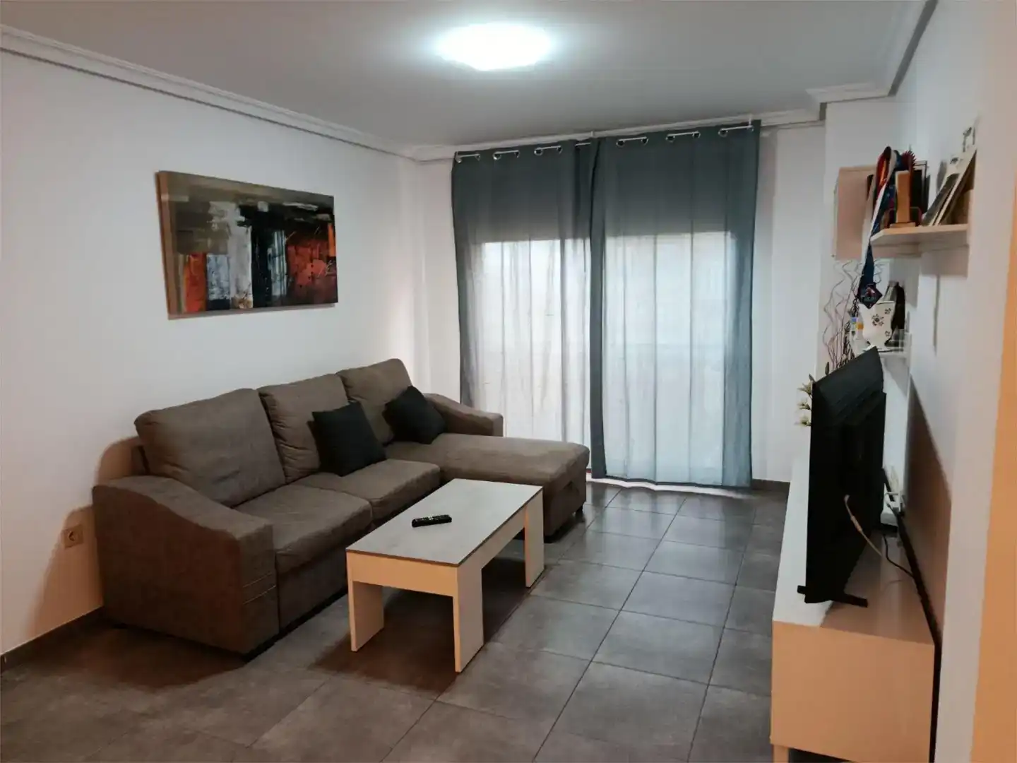 Sala d'estar de Pis per a compartir en L'Alcora amb Traster i Moblat