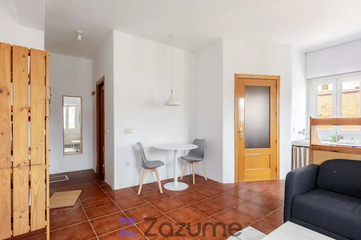 Living room of Lofts for rent in Madrid  with Air Conditioner, Heating and Furnished