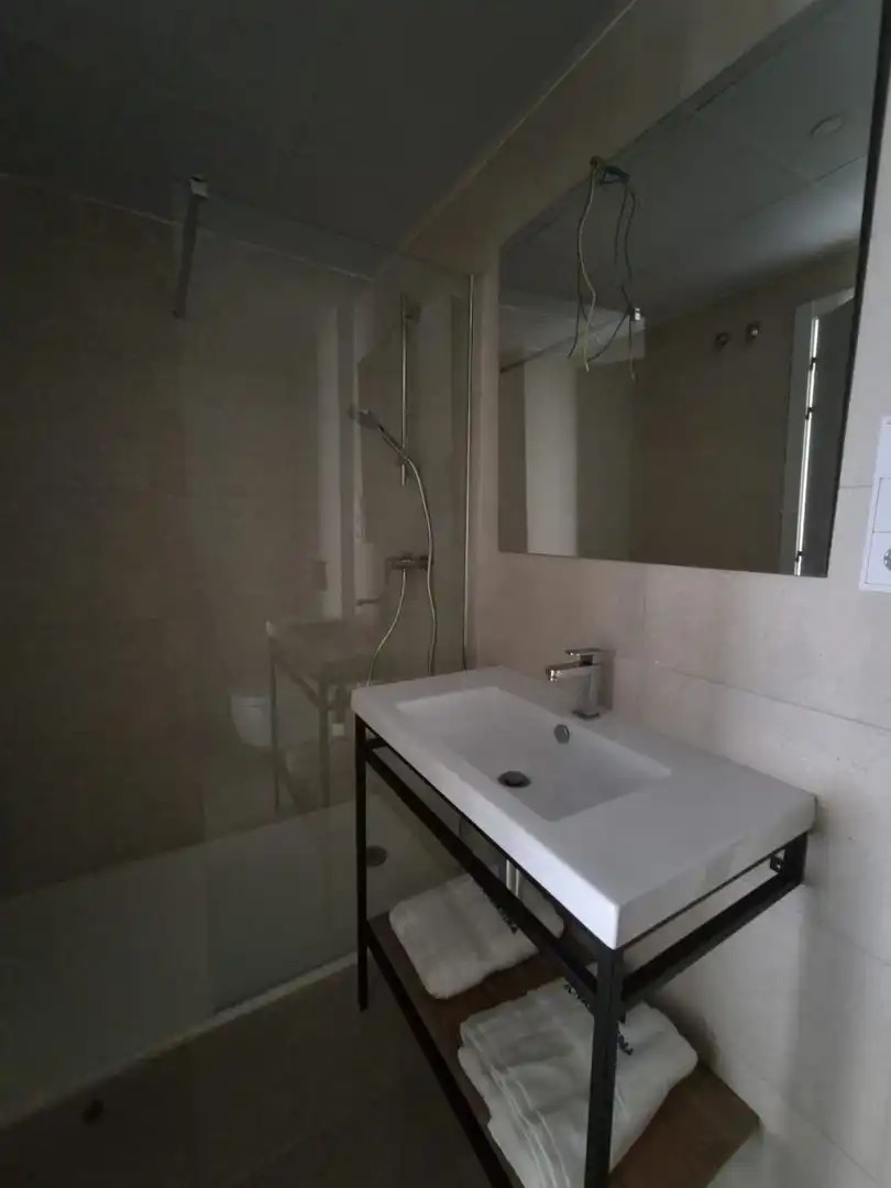 Bathroom of Flat for sale in Puerto Deportivo
