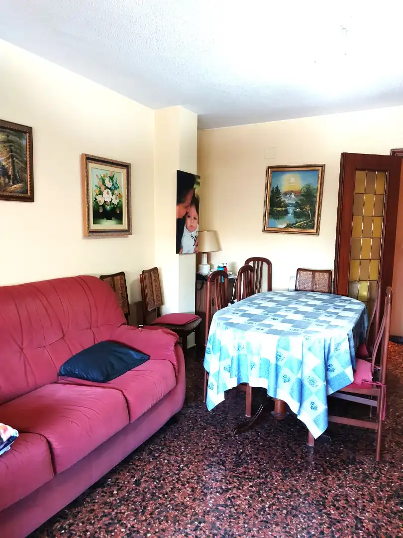 Comedor de Piso en venta en Valencia con Aire acondicionado, Horno y Balcón