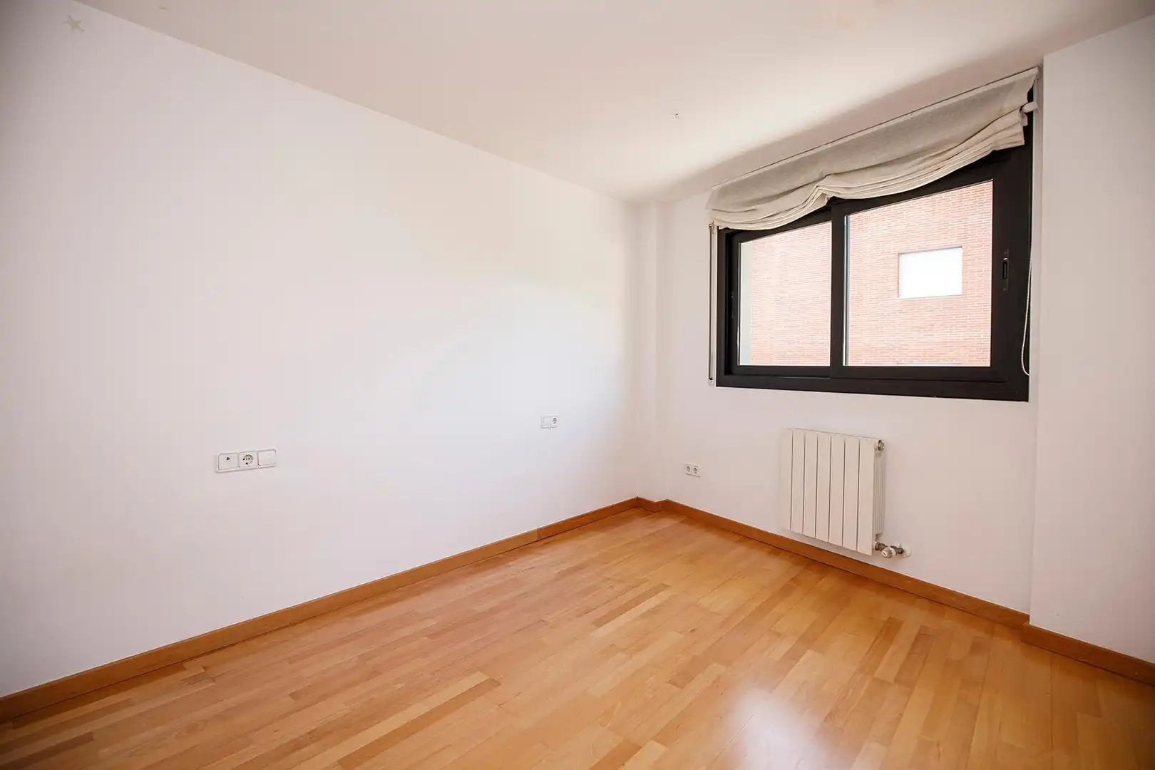 Dormitori de Àtic en venda en Girona amb Parquet