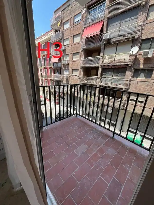 Terrasse von Wohnung zur untervermieten in Granada mit Möbliert und Balkon