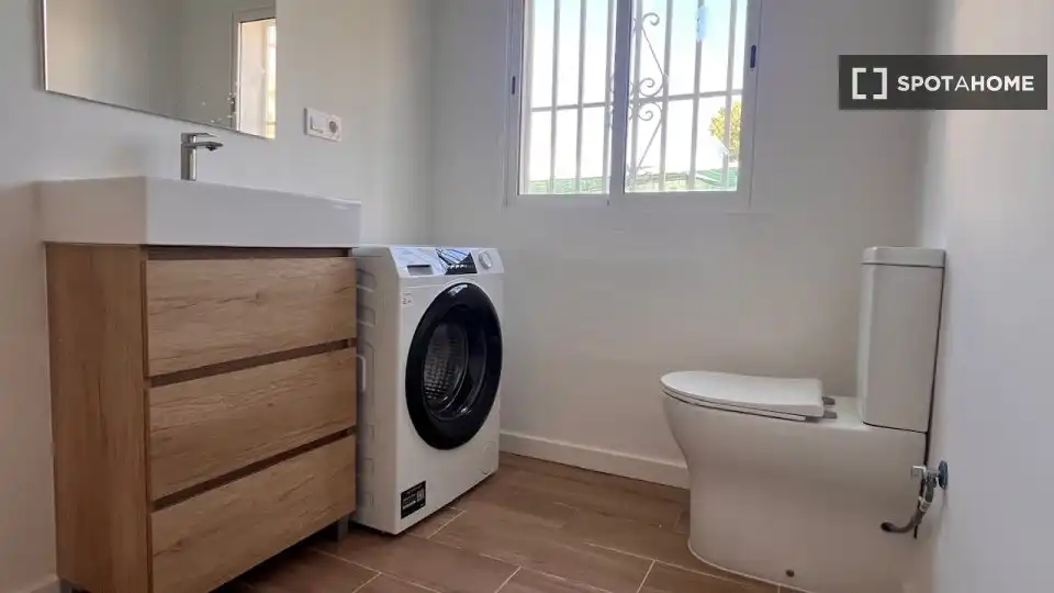 Baño de Piso de alquiler en Oliva Playa