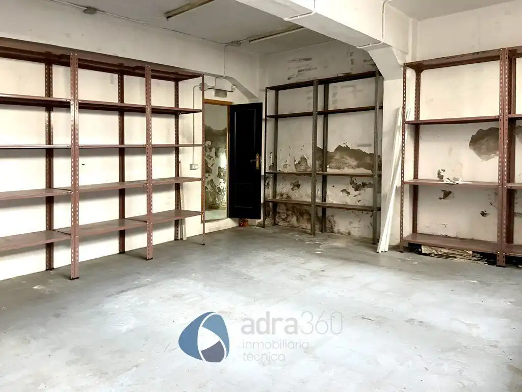 Local comercial de lloguer a General Vara De Rey, imagen 15