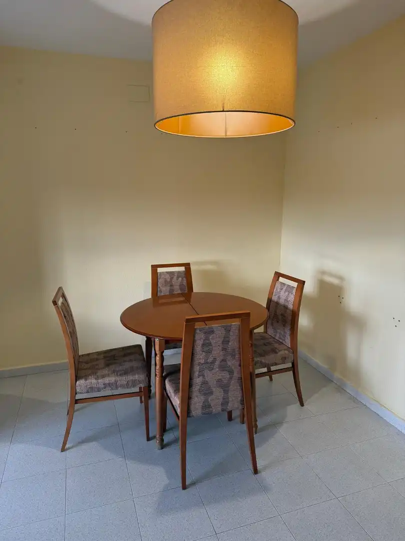 Comedor de Piso en venta en Cáceres con Amueblado y Balcón