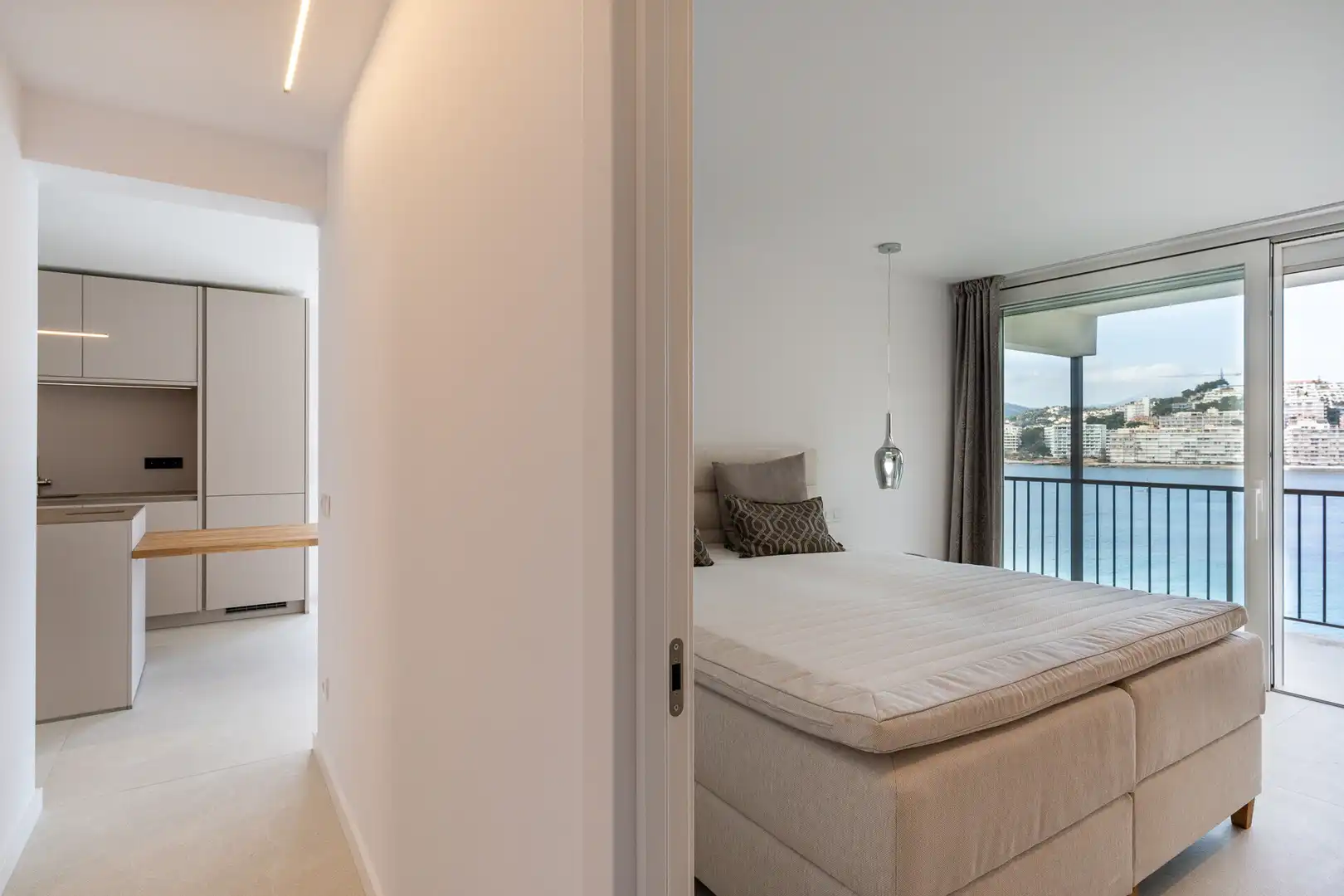 Bedroom of Attic for sale in Calvià  with Air Conditioner, Heating and Terrace