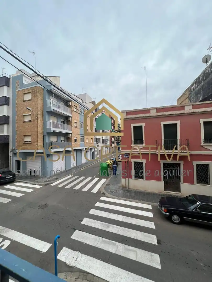 Exterior view of Flat for rent in Valencia  with Air Conditioner, Heating and Terrace