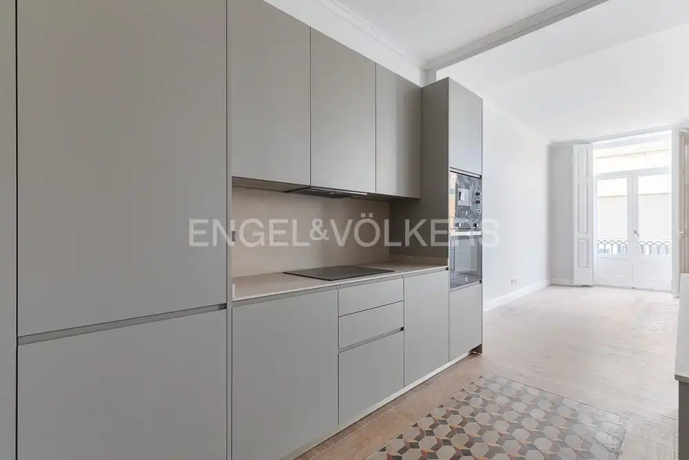 Küche von Wohnung zum Verkauf in Valencia mit Klimaanlage, Heizung und Balkon