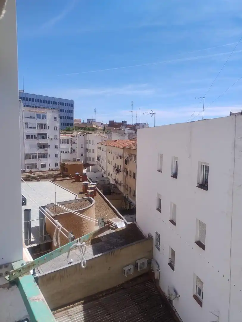 Vista exterior de Piso en venta en Ciudad Real con Calefacción y Terraza