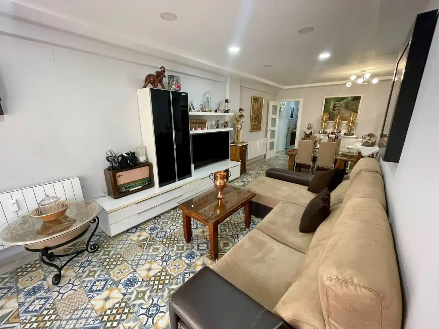 Wohnzimmer von Wohnung zum Verkauf in Valdepeñas mit Heizung, Terrasse und Balkon