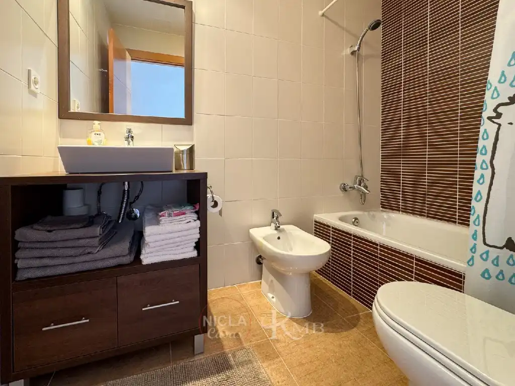 Badezimmer von Wohnungen zum Verkauf in Vera mit Klimaanlage, Terrasse und Möbliert