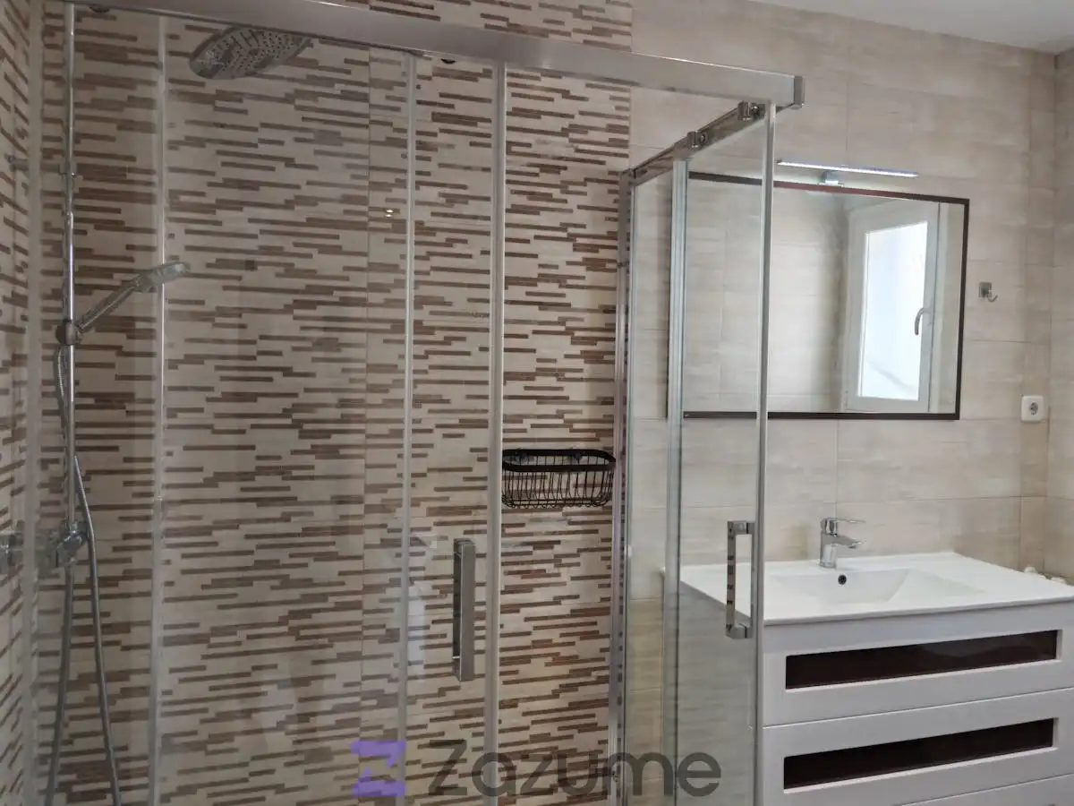 Bathroom of Flat for rent in Alcorcón  with Air Conditioner, Heating and Terrace