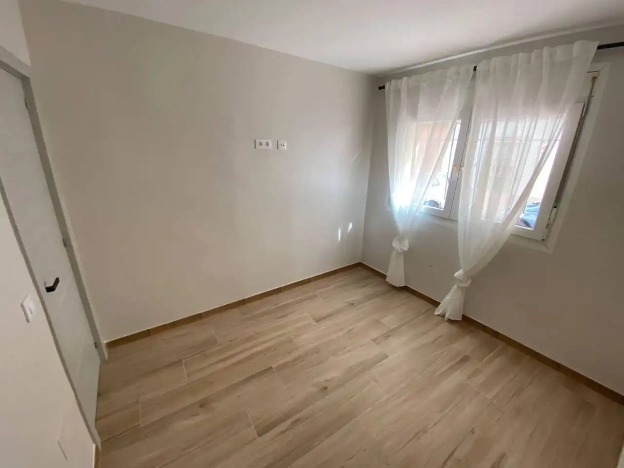 Schlafzimmer von Wohnung zum Verkauf in La Línea de la Concepción mit Möbliert