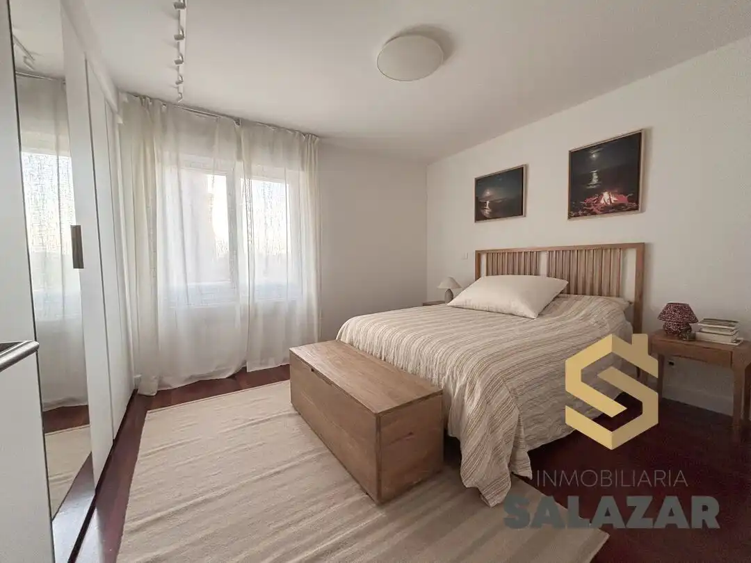 Schlafzimmer von Wohnung zum Verkauf in Bilbao  mit Heizung, Terrasse und Balkon