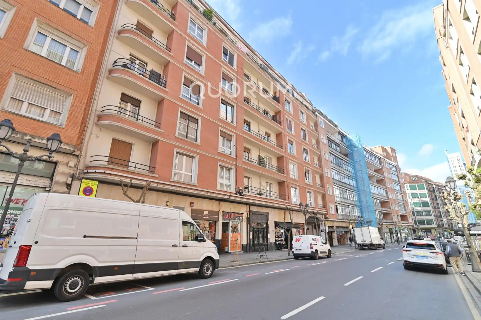 Vista exterior de Piso en venta en Bilbao  con Calefacción