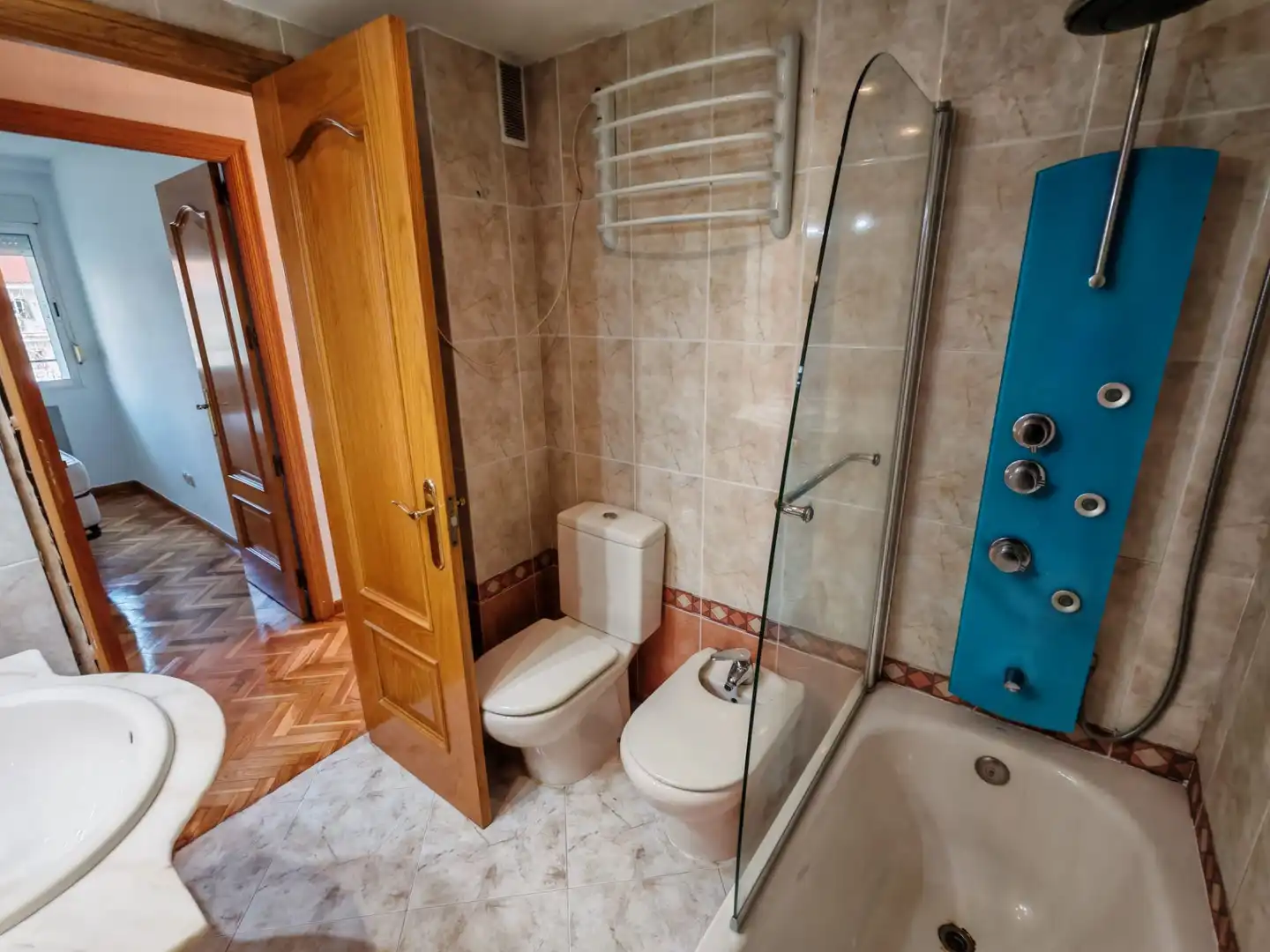 Bathroom of Flat for sale in Móstoles  with Heating, Parquet flooring and Terrace