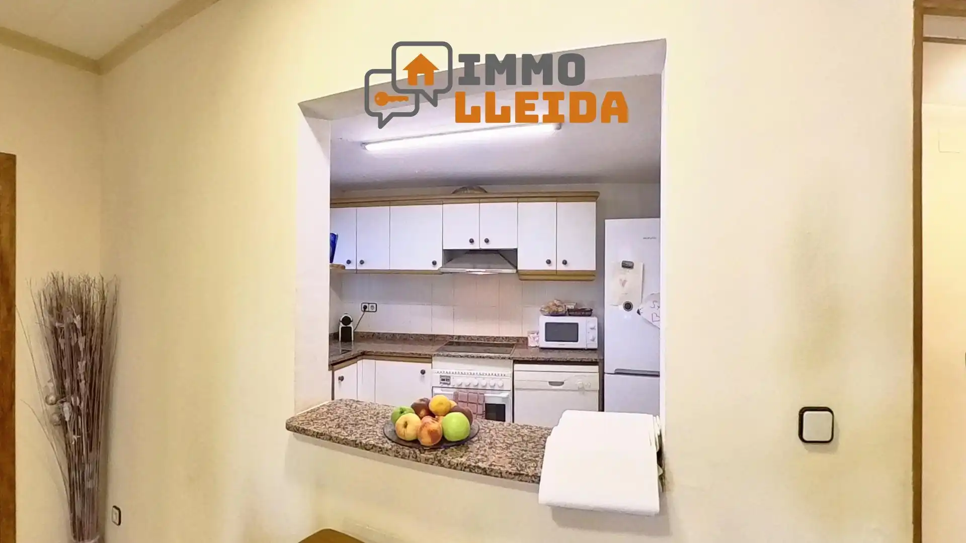 Cocina de Casa o chalet en venta en Rosselló con Terraza, Trastero y Piscina
