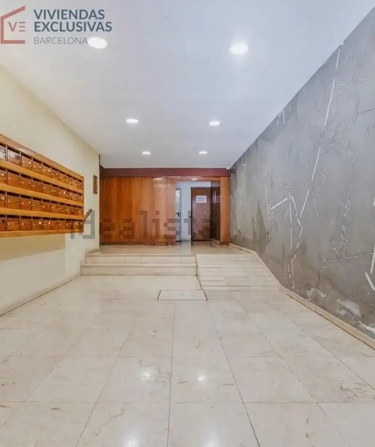 Flat with terrace for sale in Avenida de Roma, imagen 24