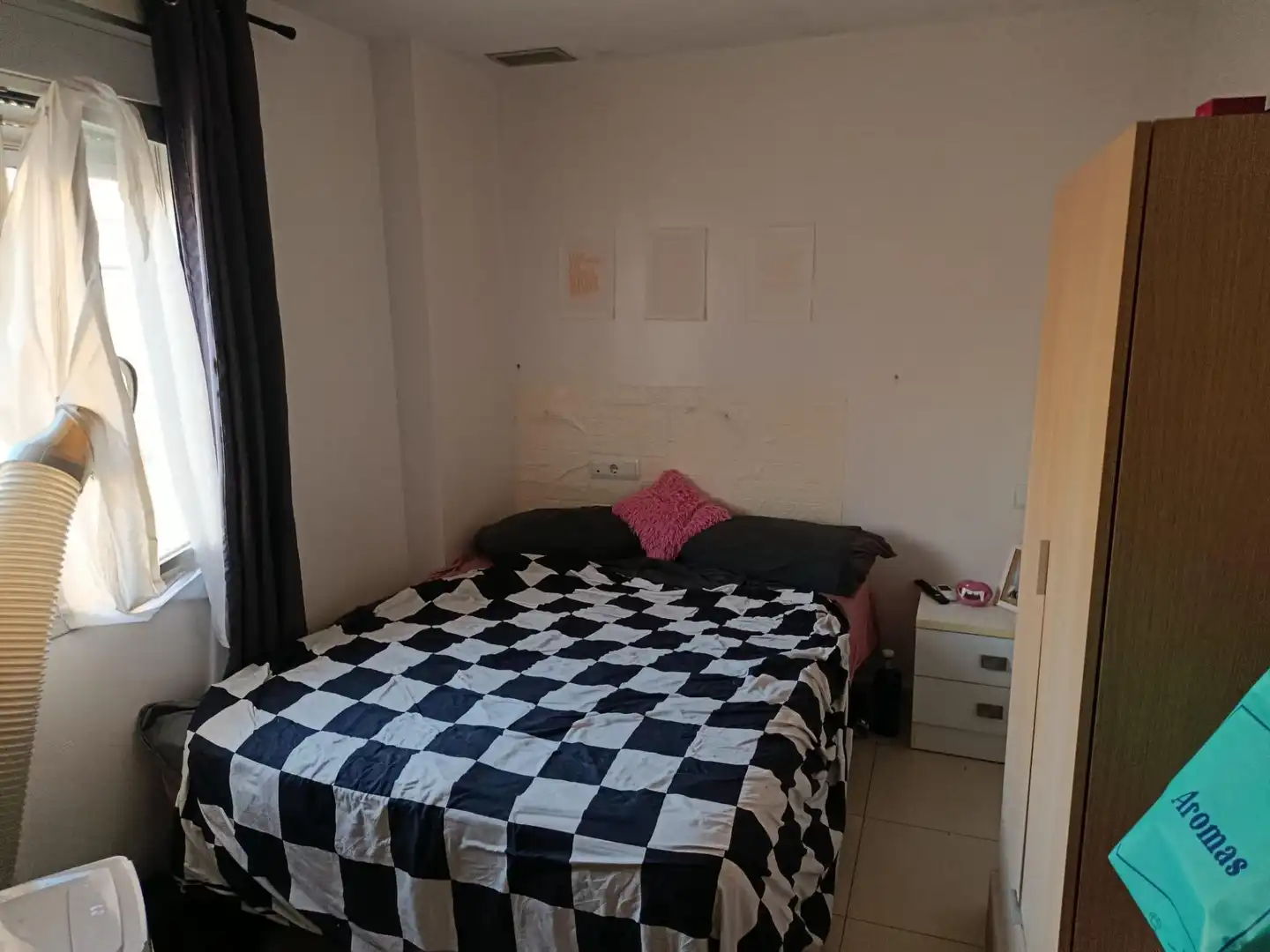 Schlafzimmer von Wohnung zur Miete in Centro