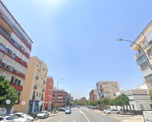 Exterior view of Flat for sale in  Sevilla Capital  with Terrace