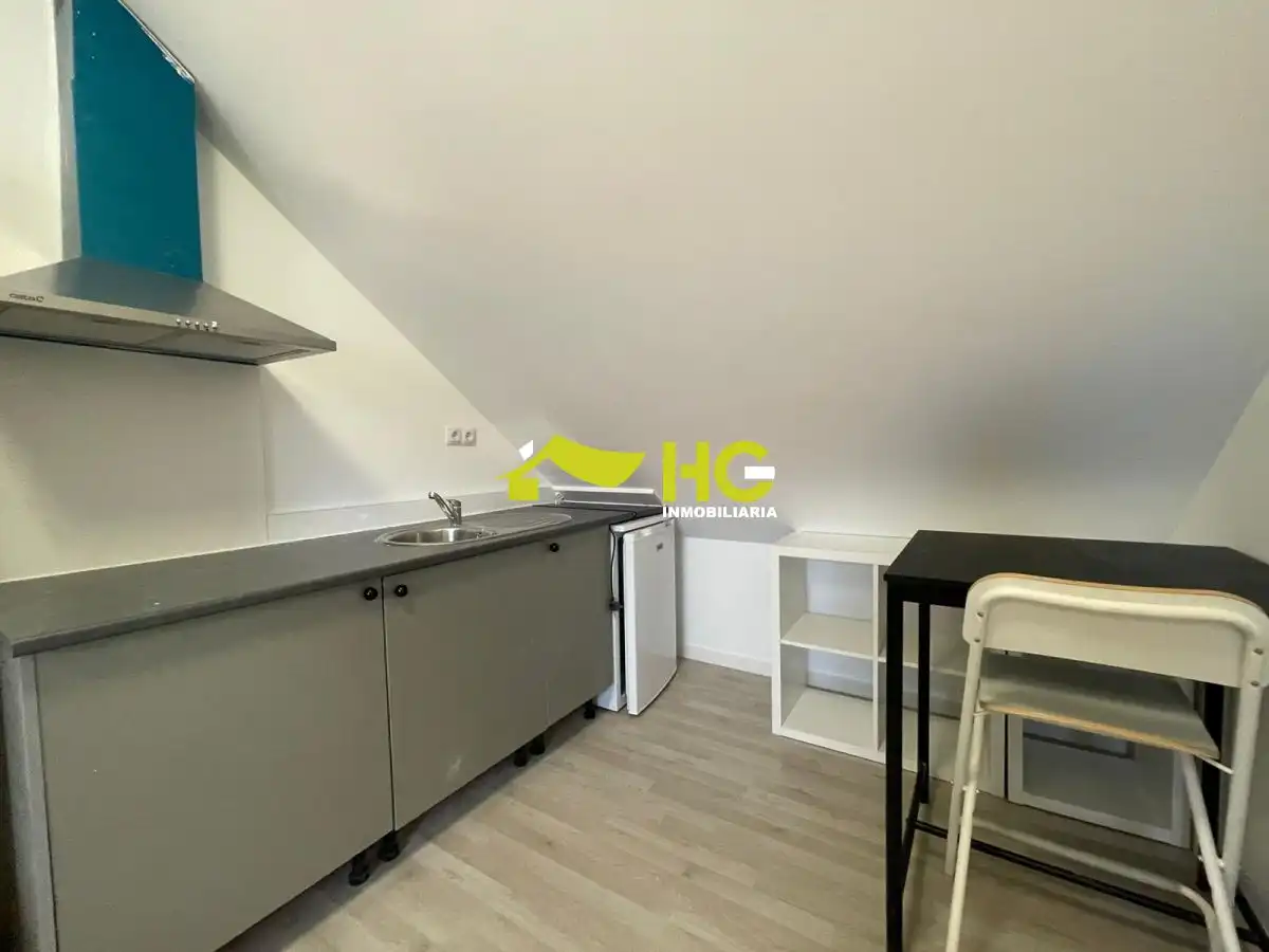 Cuina de Estudi de lloguer en Villaviciosa de Odón amb Aire condicionat, Calefacció i Parquet