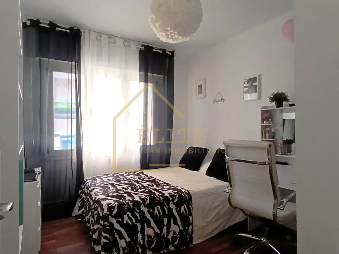 Habitación de Piso en venta en Santurtzi  con Calefacción, Amueblado y Balcón