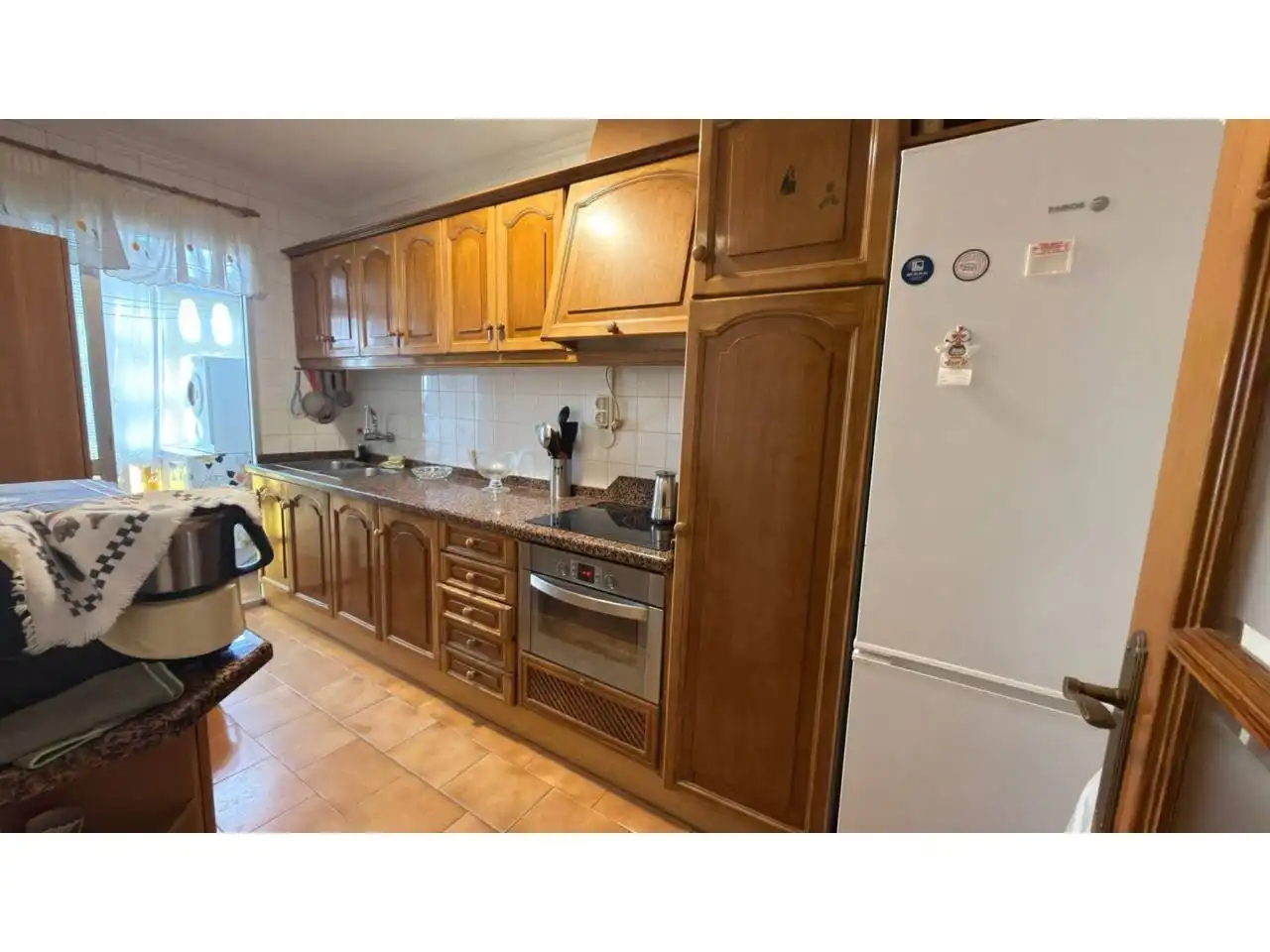 Cocina de Piso en venta en Vélez-Málaga con Aire acondicionado, Terraza y Piscina comunitaria