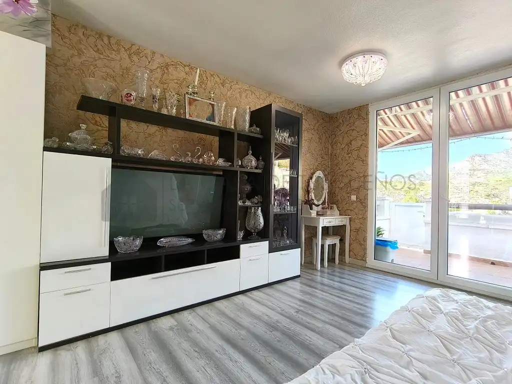 Wohnzimmer von Einfamilien-Reihenhaus zum Verkauf in Petrer
