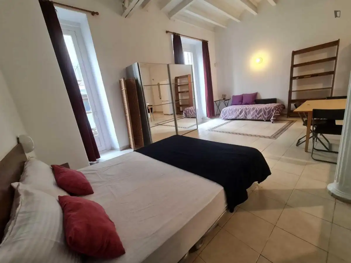 Study for rent in El Raval